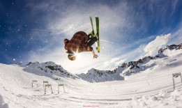 世俱杯直播-世俱杯进球球员年龄分布调查：经验与青春的共同绽放